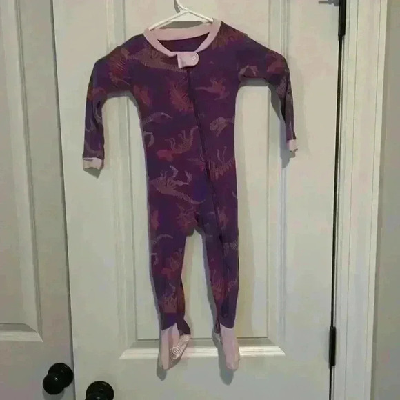 Burt’s Bees Baby set of 2 onesies 18 month dinosaurs and bicycle Dalmatian - Picture 3 of 8